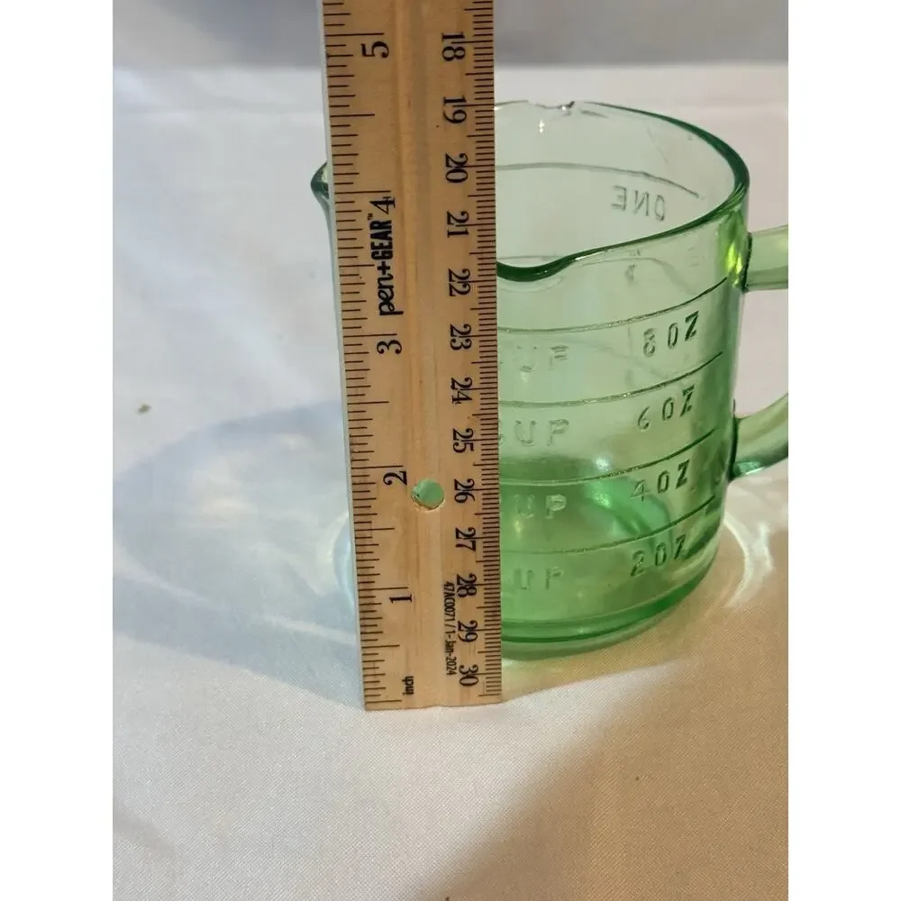 Vintage Anchor Hocking Green Depression Glass Cup Measuring Cup Possible Uranium